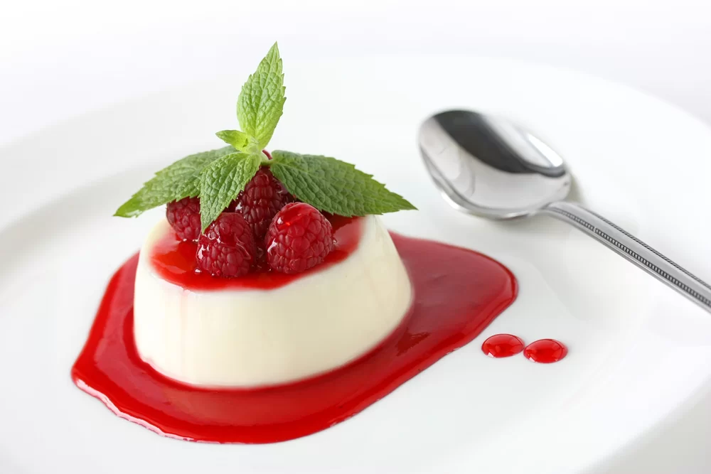 recept na panna cottu s malinami