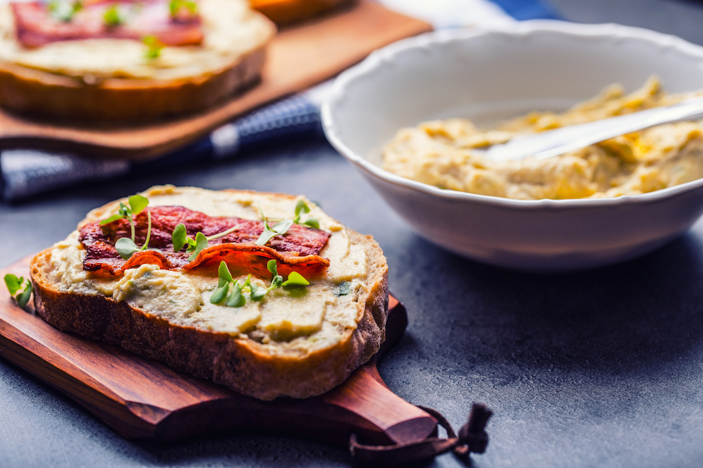 Drožďová nátierka – tradičný recept ktorý poznáme zo škôlky