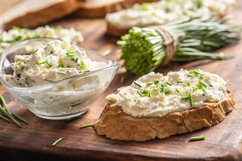 Hermelínová nátierka – recept na jemnú syrovú nátierku